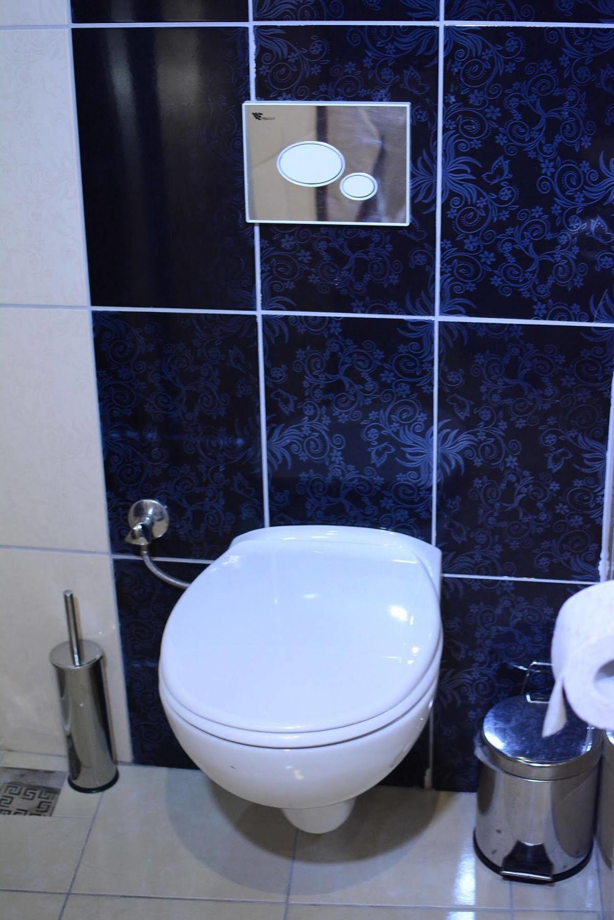 Otel Wood House Анталия Екстериор снимка